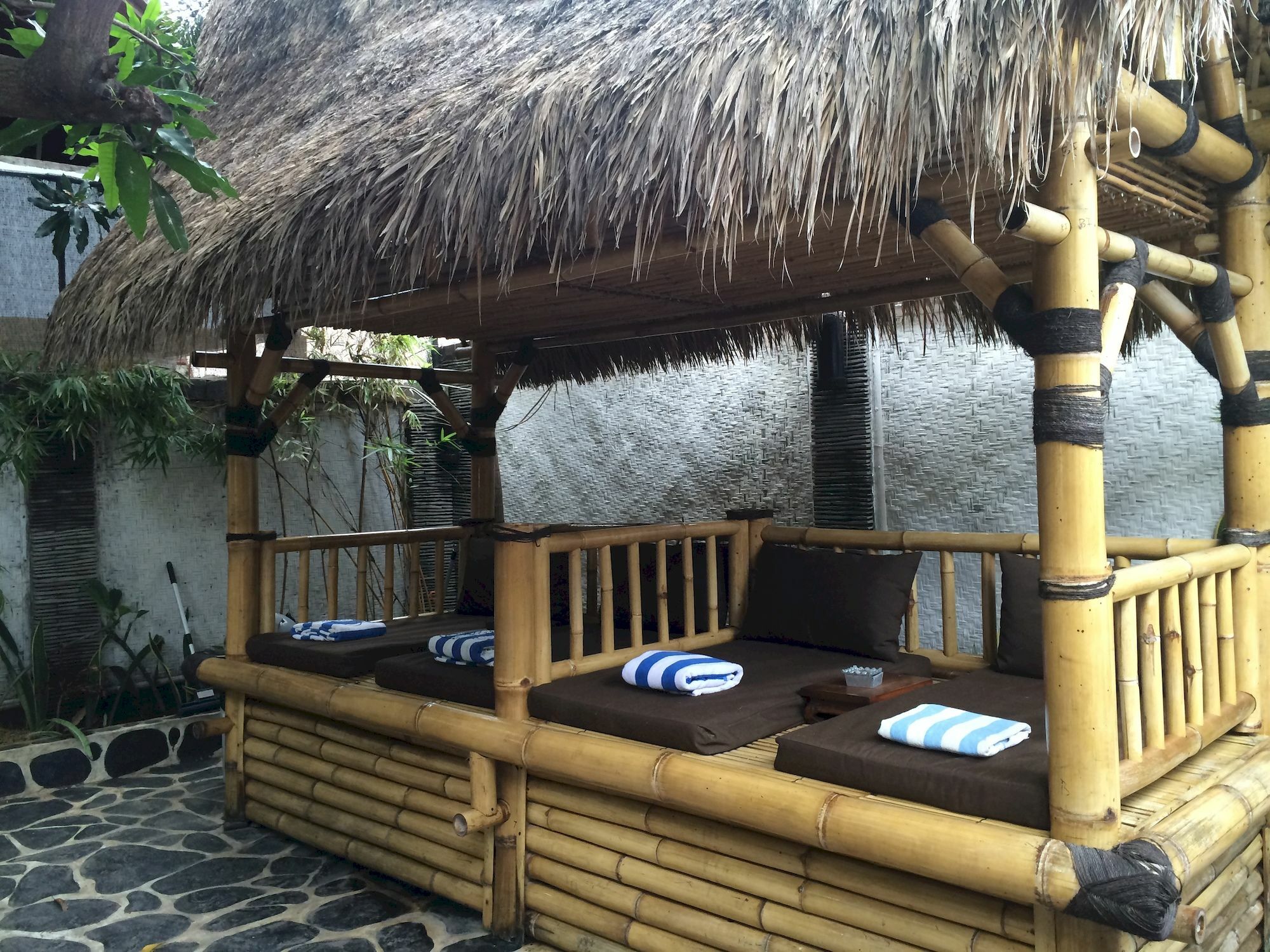Scallywags Mango Retreat Gili Air Exterior photo